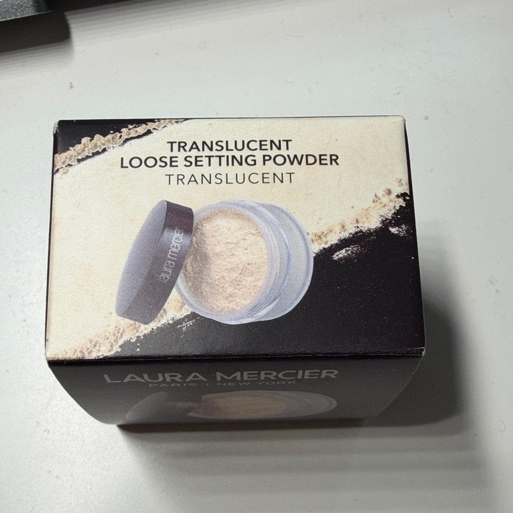 NWT Mini Laura Mercier Translucent Setting Powder - Cream